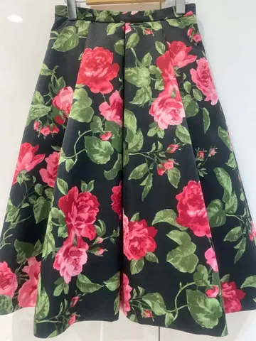 m's gracy 카탈로그 게재 패턴 플라워 프린트 스커트