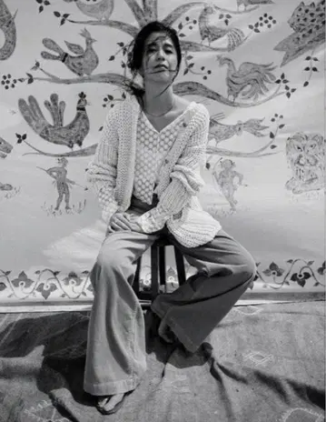 nowos 전체 레이스 숏 기장 블라우스