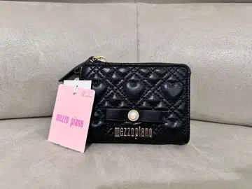 메조피아노 블랙 하트 프릴 지갑 택 포함