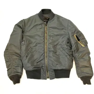 AVIREX MA-1 빈티지 플라이트 자켓 사이즈 M