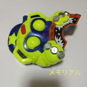 가면라이더 기츠 PREMIUM DX 메모리얼 몬스터 레이즈 버클