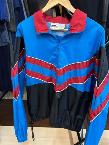 ROAD RUNNER SPORTS 나일론 자켓