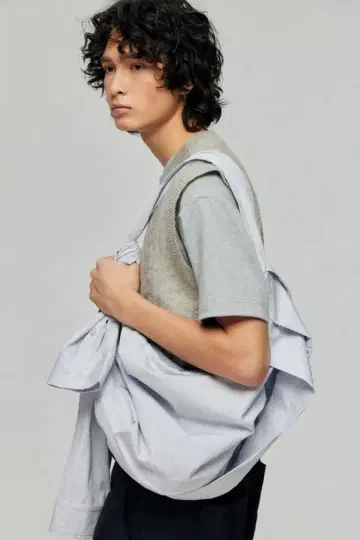 simple project 셔츠 백 스트라이프