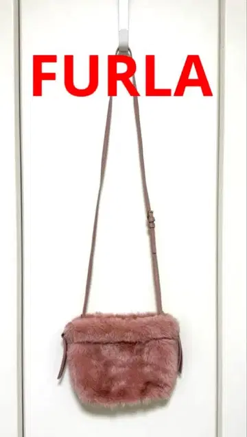 FURLA 훌라 핑크 퍼 숄더백 사선 가케