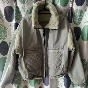 자라 리버서블 보아 아우터