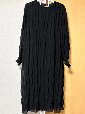 [새상품급] AMELY 긴팔 쉬폰 원피스