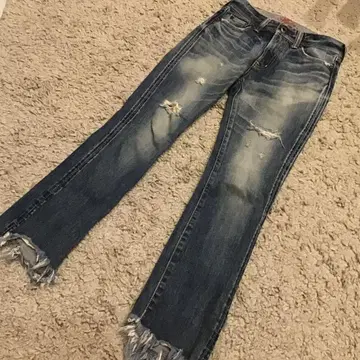 데미지 가공 다크 블루 데님 팬츠 25인치