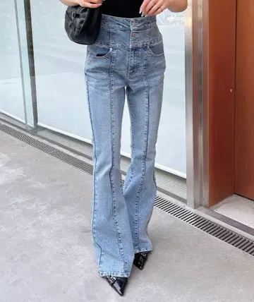 하이웨스트 플레어 데님 팬츠 라이트 블루