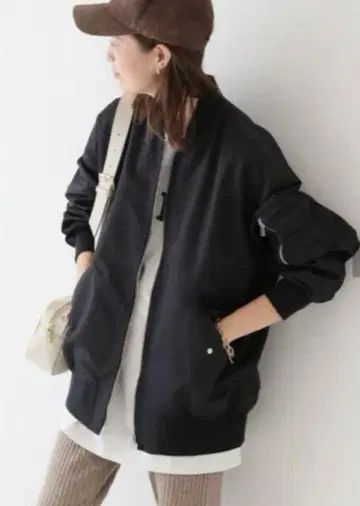 나일론 트윌 MA-1 슬로브 이에나 블랙