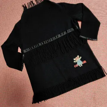 [ 알베로베로 ] 프린지 장식 블랙 니트 스웨터