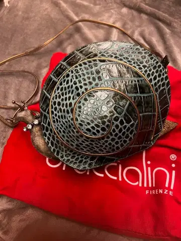 braccialini 백 달팽이