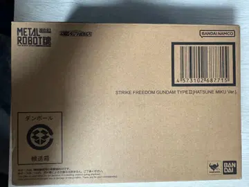 METAL ROBOT혼 스트라이크 프리덤 건담 이식 하츠네 미쿠 Ver.