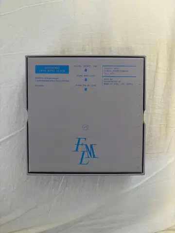 seventeen 10th 미니 앨범 'FML' 트레이딩 카드 포함