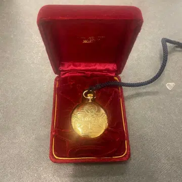 천황폐하 재위 60년 기념 회중시계