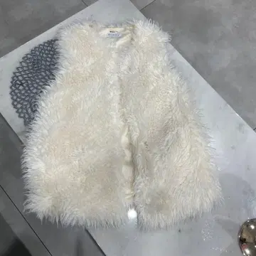 ECOPEL 화이트 퍼 베스트