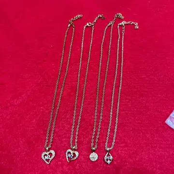 골드 하트형 목걸이 4개 세트