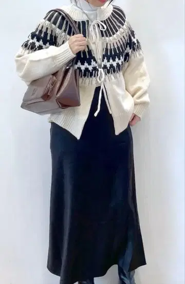 로리즈팜 노르딕 2way 가디건 블랙