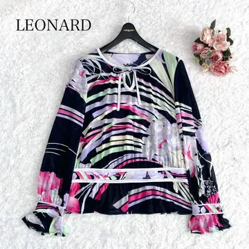 새상품급 레오나르 티셔츠 칸칸 트리밍 리본 프릴 꽃 블랙 핑크