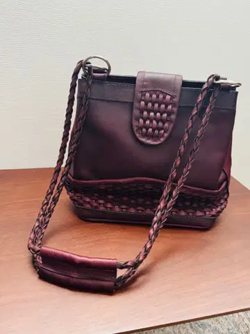 [ 빈티지 ] 천연 가죽 뜨개질 숄더백 브라운