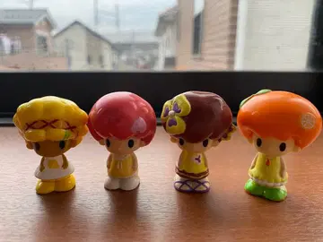 코에다짱 친구 피규어 4체 세트