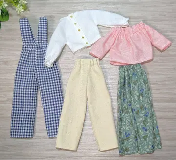 22cm 인형 의류*옷 갈아입기 세트