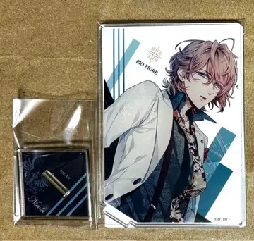 피오피오레의 만종 피오피 니콜라 주얼리 아크릴 스탠드 아크스타