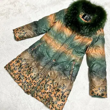 새상품급 레오파드 개성파 퍼 달린 롱 다운 자켓 레오파드 무늬