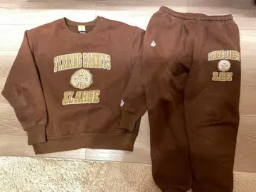 FR2 XLARGE 콜라보 셋업 브라운 맨투맨 상의 XL 하의 L