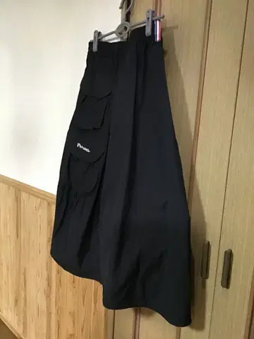 persons 블랙 플레어 스커트 미사용 새상품 택 없음