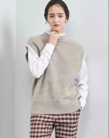 폭스 캐시미어 니트 베스트 유나이티드 애로우즈