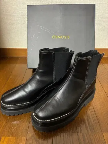 컨디션 최상 OSMOSIS 블랙 사이드 고어 부츠 38