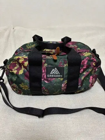 GREGORY 정원 태피스트리 숄더백 그레고리
