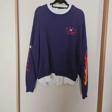 CANDY SOUVENIR EMBROIDERY 니트