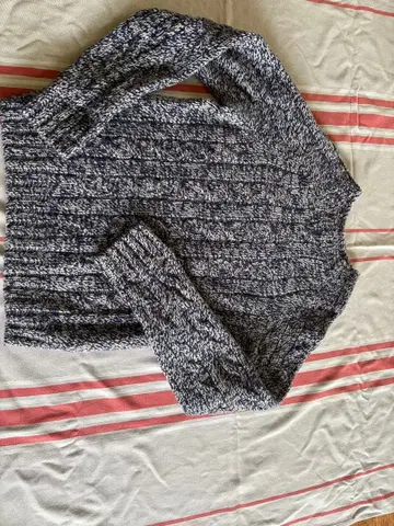 인버 아란 긴팔 스웨터