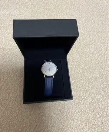 산바카 손목시계