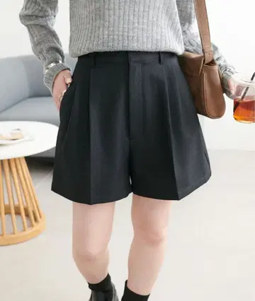 [ 새상품급 ] DISCOAT 멜란지 숏팬츠