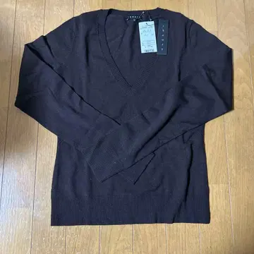 theory ELENOR 다크 브라운 니트 2