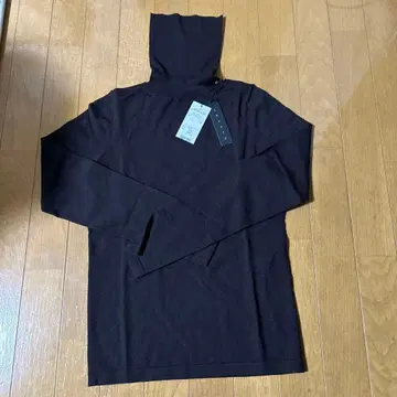 theory 다크 브라운 긴팔 니트 2