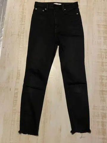 MOUSTY 블랙 스키니 데님 프린지