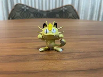 초기 몬코레 몬스터 컬렉션 나옹 타카라토미