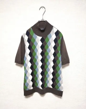 새상품급 Aquascutum 아가일 무늬 하이넥 니트 반팔 울 100%