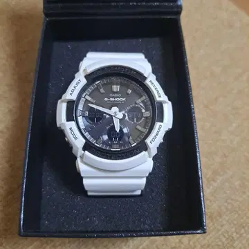 카시오 G-SHOCK GAW-100B-7AJF 솔라 전파