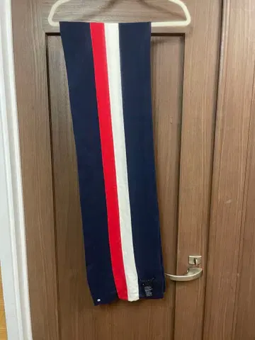 TOMMY HILFIGER 스트라이프 머플러