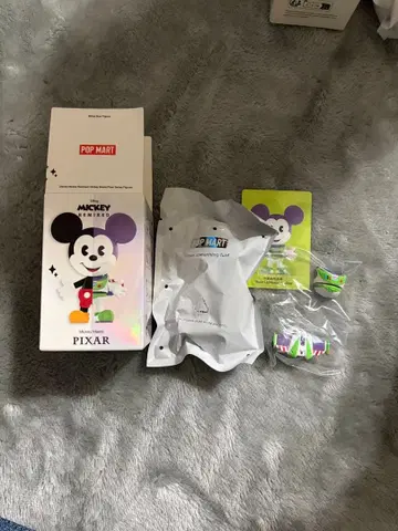 POP MART 미키 버즈 라이트이어 피규어 세트