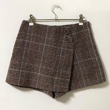 HOLIDAY&HOLIDAY 홀리데이 앤 홀리데이 스카 숏 팬츠 브라운