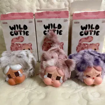 POPMART WILD but CUTIE cry baby