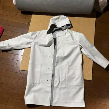 화이트 스텐카라 코트 데상트 DLMOJC38 S 사이즈