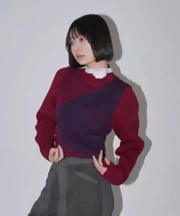 Uenui 플라워 초커 터틀 니트 [컨디션 최상]