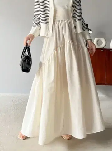 클래식 엘프 플레어 스커트