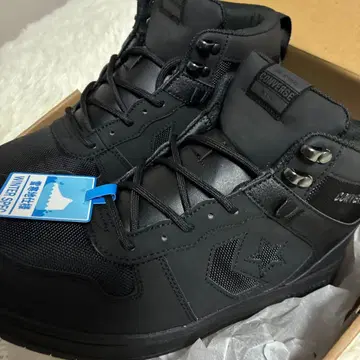 CONVERSE 블랙 하이컷 스니커즈 방한 사양